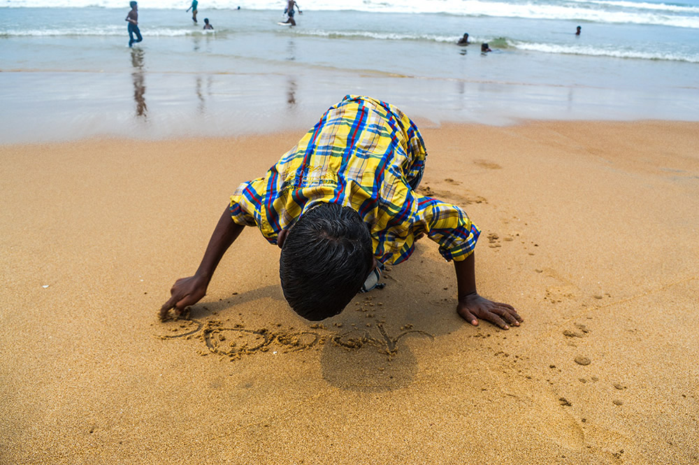 Beach Or Life: Photo Series By Indian Photographer Soumyabrata Roy